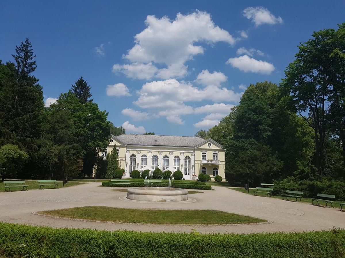 Апартаменты Moja Milosc. Подгужин Экстерьер фото