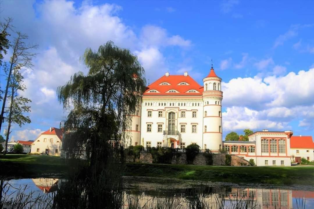 Апартаменты Moja Milosc. Подгужин Экстерьер фото